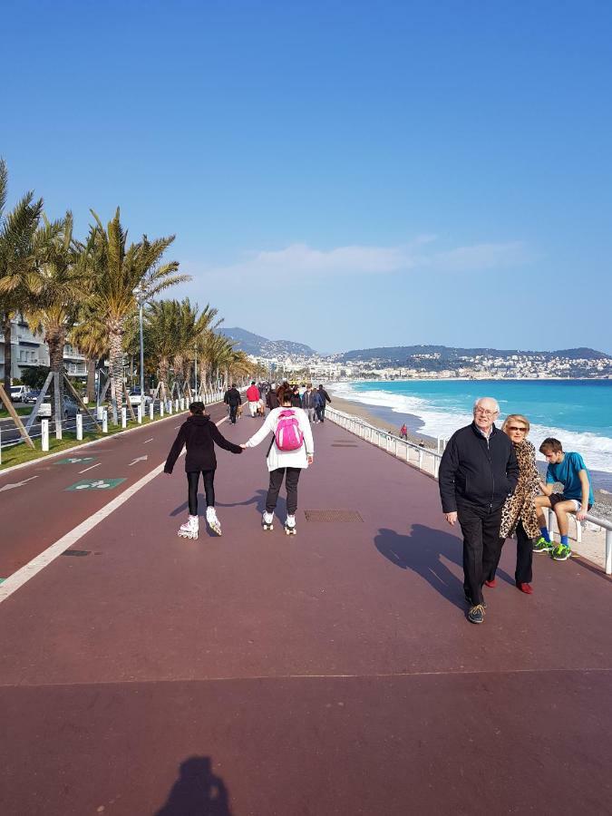 Studette En Plein Coeur Du Vieux Nice Bagian luar foto